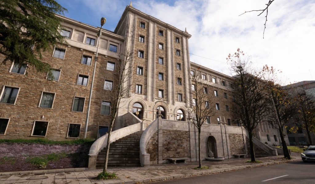 Residencia universitaria Lemonade en el antiguo hospital de Santiago